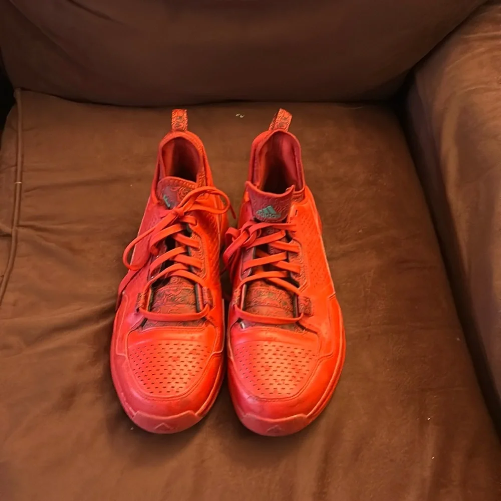 Adidas Damian Lillard Basketball Shoes Size 11.5 Red